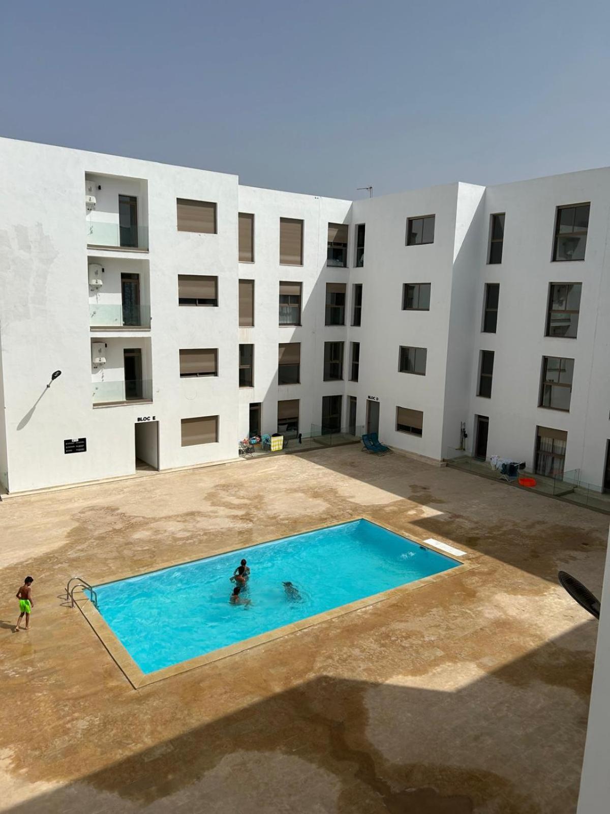 Appart Agadir Bay Centre Piscine Plage A 5Mnts A Pieds Buitenkant foto